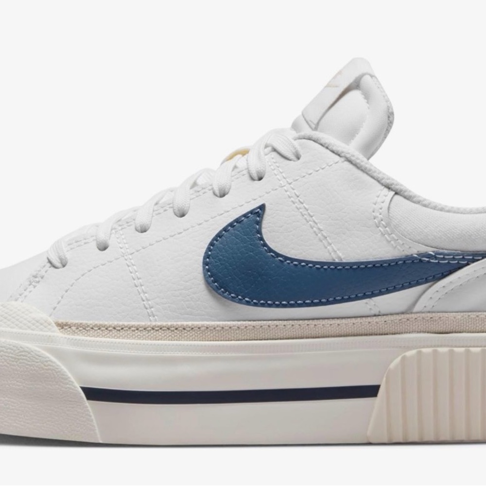 Nike Womens court Legacy Lift light diffused blue light ore wood brown sail